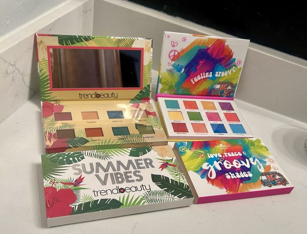 Makeup Bundle Lot of 2 – Eyeshadow Palettes Trend Beauty/Italia Deluxe New
